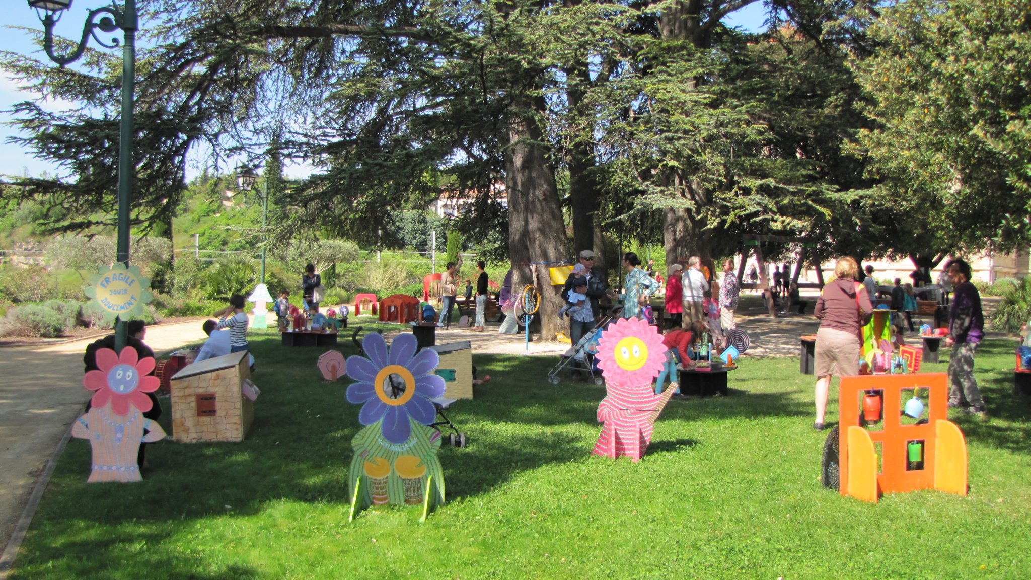  Le jardin sonore – Les Jours Heureux Illustration 